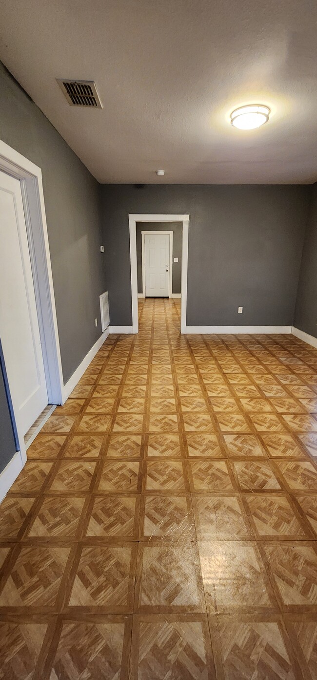 Foto del edificio - 517 N 2nd St