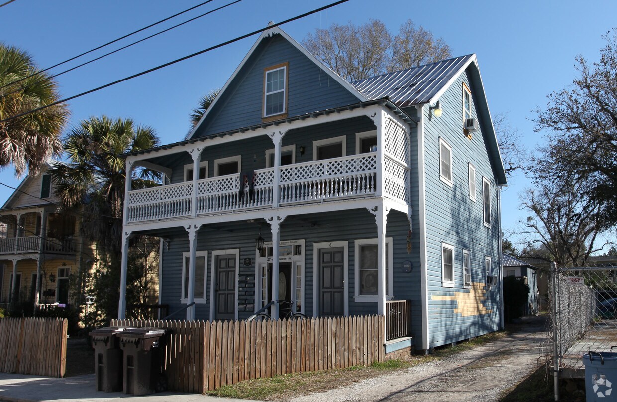 Primary Photo - 87 Washington St