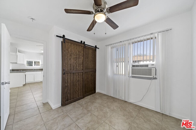 Foto del edificio - 66124 Acoma Ave