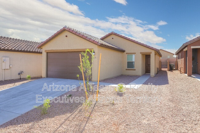 Building Photo - 4639 S Brandywine Dr
