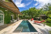 Foto principal - 681 NE 57th St