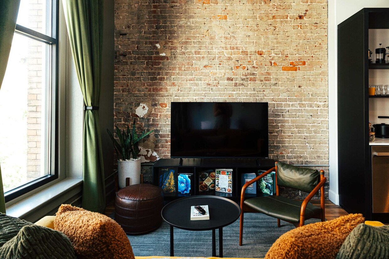 Foto principal - 1911 3rd Ave N