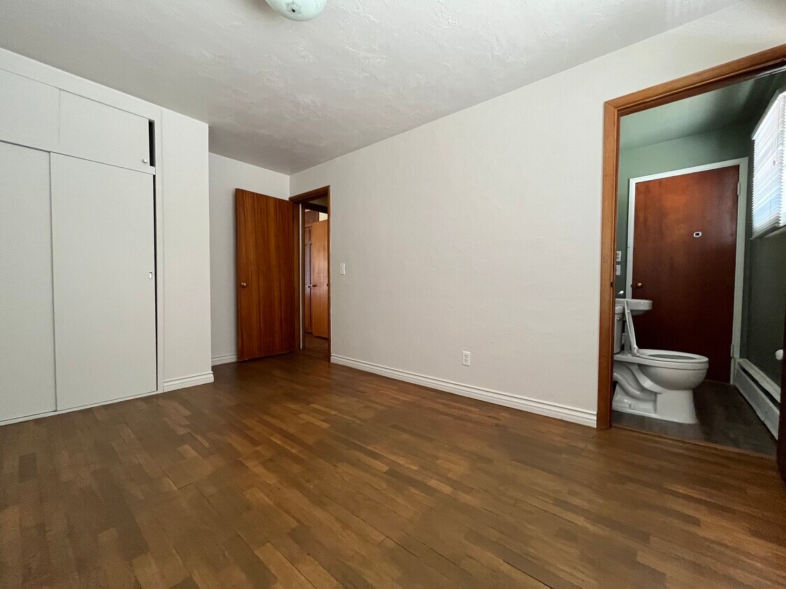 Foto principal - 4707 W 7th Ave