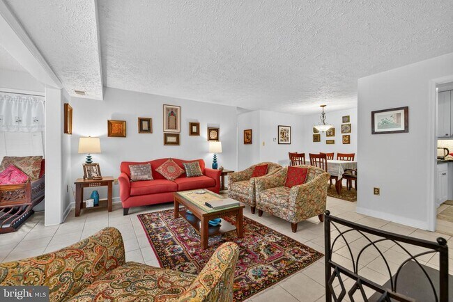 Foto del edificio - 910 Windbrooke Dr