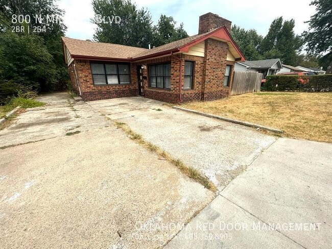 Building Photo - 800 N Midwest Blvd