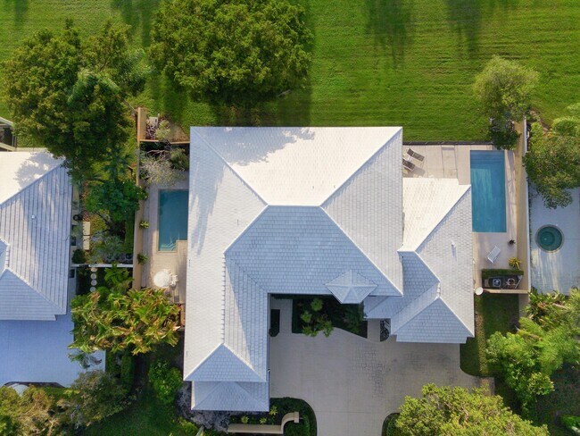 Foto del edificio - 11877 Pebblewood Dr