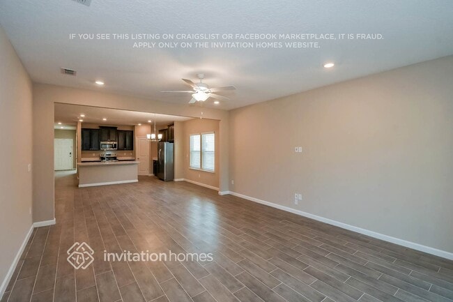 Foto del edificio - 9841 Lemon Balm Wy