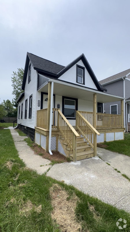 Building Photo - 7609 Eve Ave