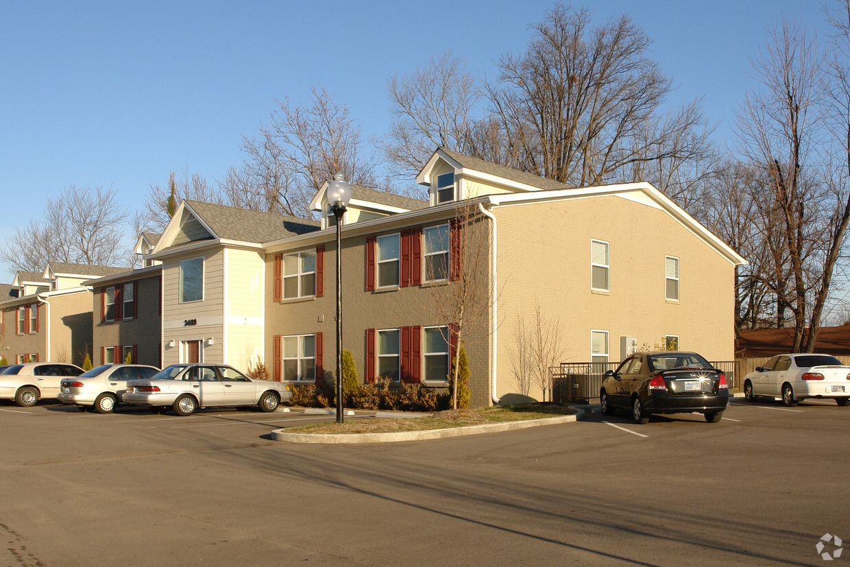 Building Photo - Coventry Commons