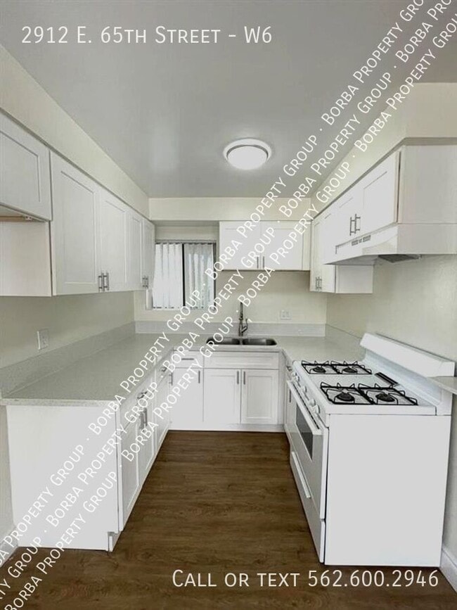 Photo - 2912 E 65th St Apartment