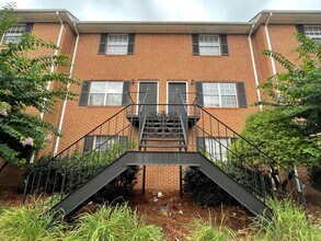 Building Photo - 2165 S Milledge Ave