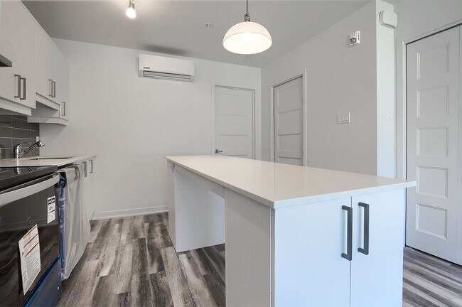Photo du bâtiment - 4522 Rue La Perrière