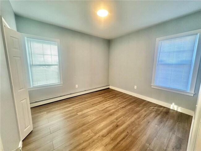 Foto del edificio - 65 Union Ave