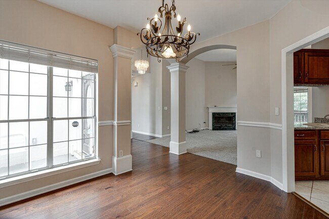 Building Photo - 2509 Hamilton Cove Dr