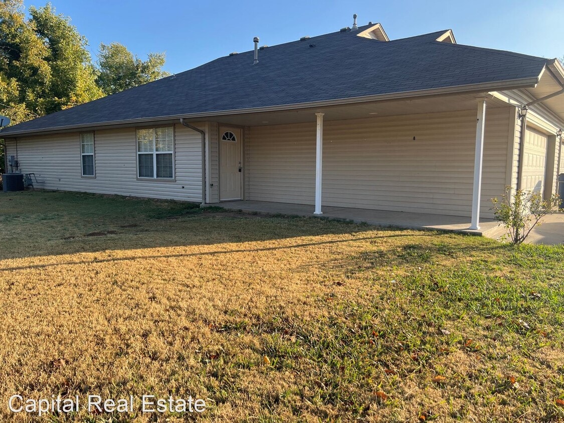 Primary Photo - 3 br, 2 bath House - 20635 Penny Lane