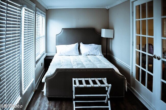 Foto del edificio - 1 br, 1 bath Condo - 26 Chaumont Sq NW