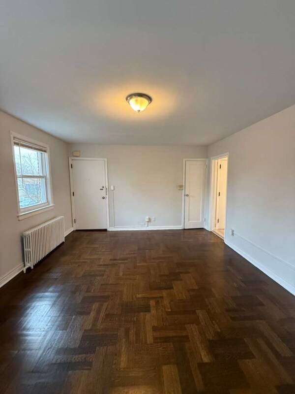 Foto del edificio - 327 Magnolia St