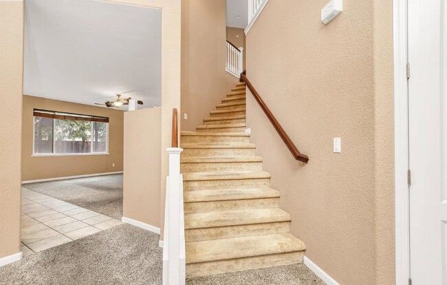 Foto del edificio - 5309 Gold Creek Cir