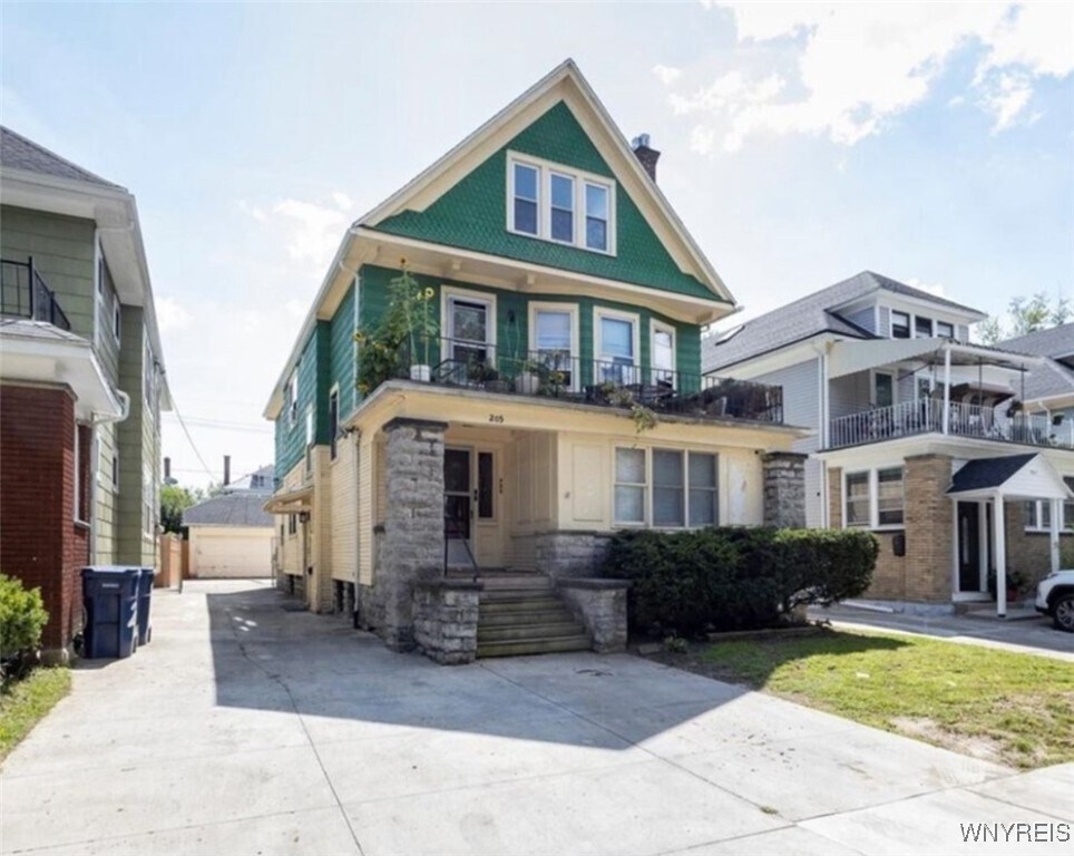 Foto principal - 205 Lisbon Ave