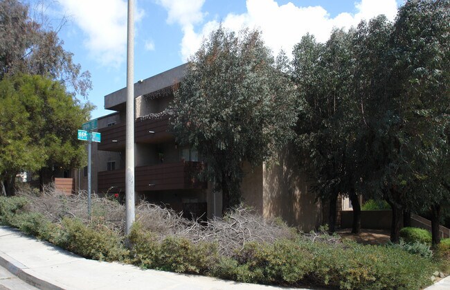 Building Photo - 2924 F St