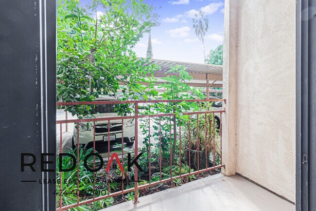 Foto del edificio - 3711 Cogswell Rd