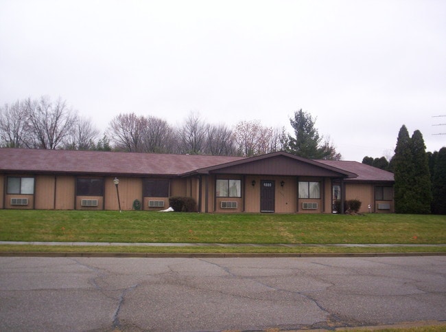 Building Photo - 2300 Cambury St