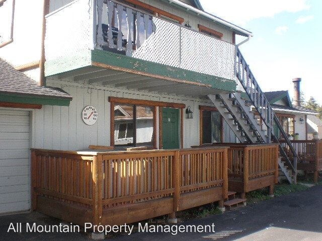 Primary Photo - 42705 Moonridge Rd