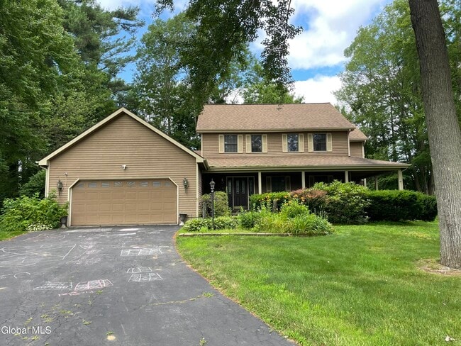 Building Photo - 8 Timberwick Dr