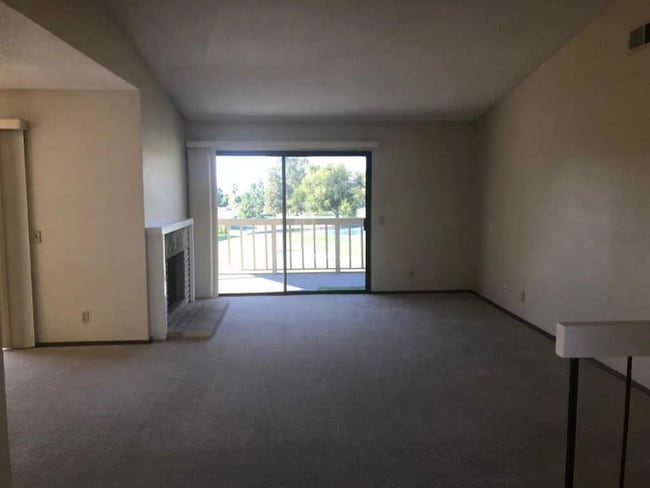 Building Photo - 8376 Riesling Way