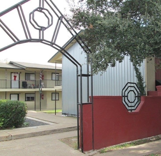 Foto del edificio - Oak Creek Apartments