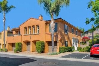 Building Photo - 9226 Calmante Ln
