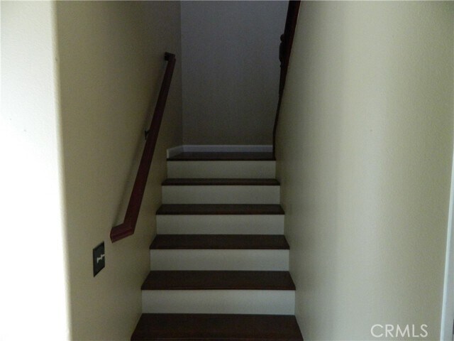 Building Photo - 39664 Columbia Union Dr
