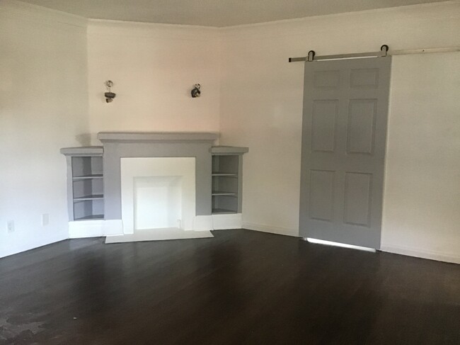 Foto del edificio - 3104 Arlington Ave