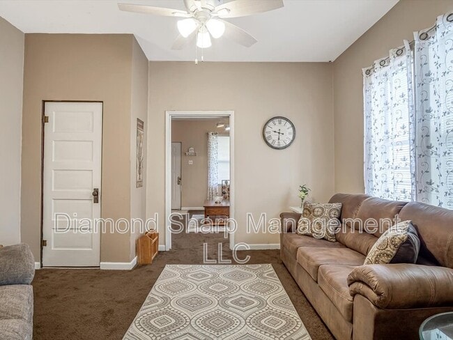 Foto del edificio - 928 N 1st St