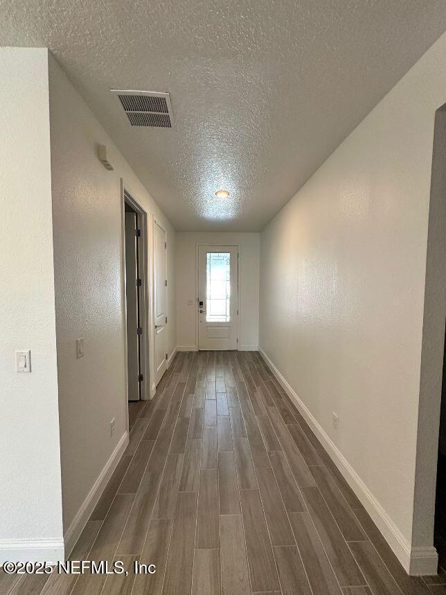 Building Photo - 92 Pine Candle Way