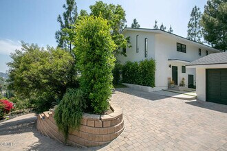 Building Photo - 2149 Estes Rd