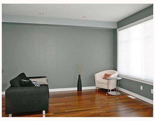 Building Photo - 108 Furness Way