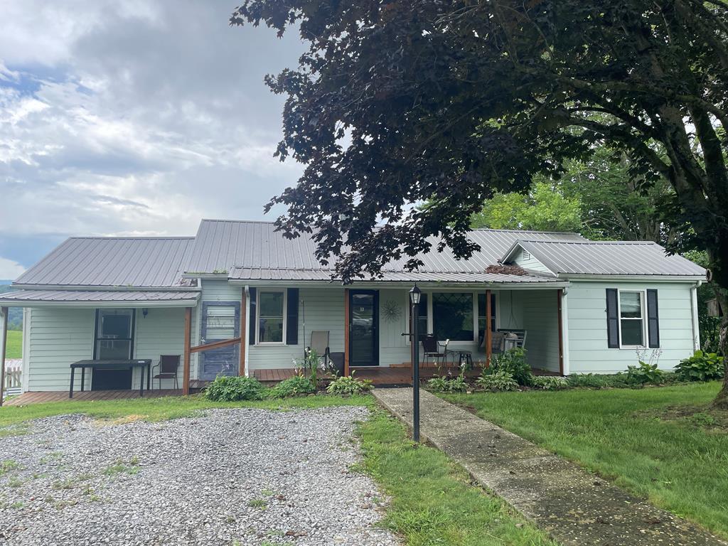 Foto principal - 734 Spring City Rd