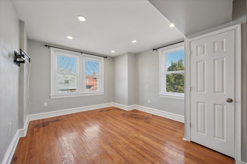 Foto del edificio - 1733 67th Ave