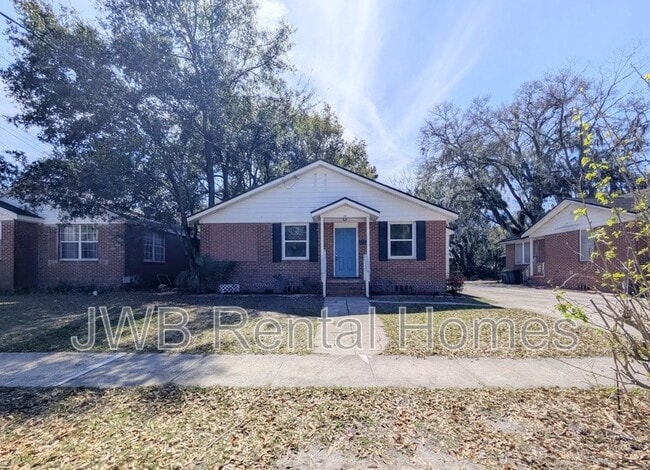 Foto del edificio - 44 W 55th St