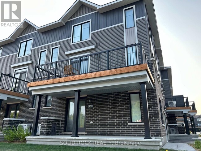 Building Photo - 501 Woodlily Private