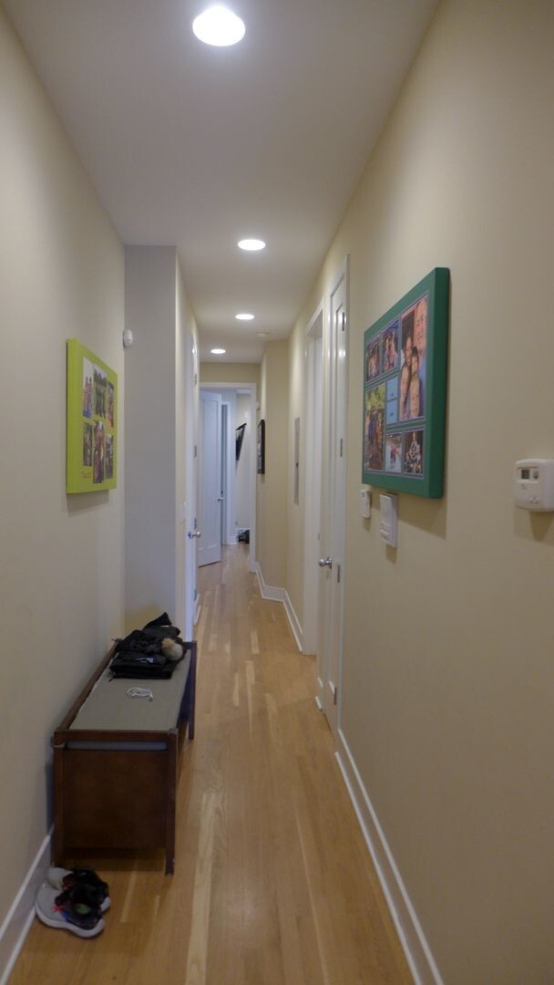 Foto del edificio - 2143 N Damen Ave