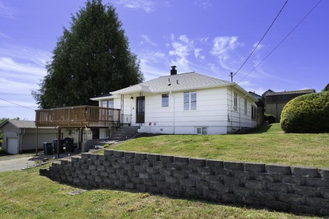 Building Photo - 3 bedroom in Seattle WA 98178