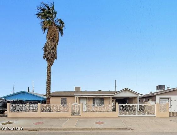 Building Photo - 9351 Carranza Dr