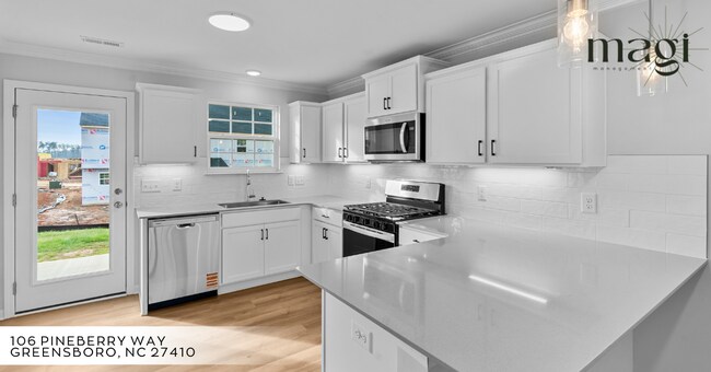 Foto del edificio - 106 Pineberry Way