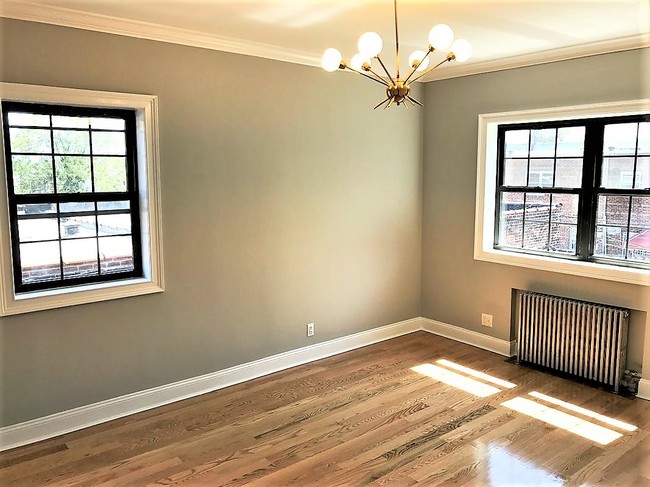 Building Photo - 108 E 91st St