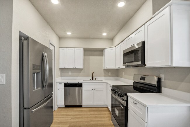 Foto del edificio - 739 Ellerbe Way