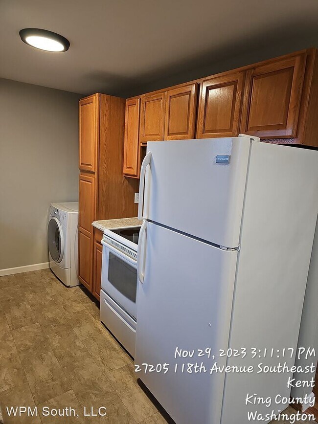 Building Photo - 3 br, 1 bath House - 27205 118th Ave SE