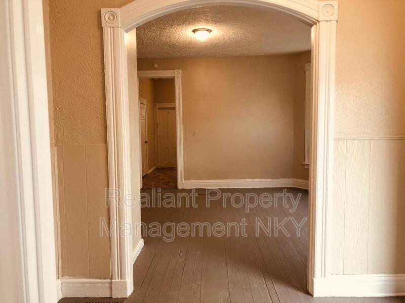 Primary Photo - 1809 Madison Ave