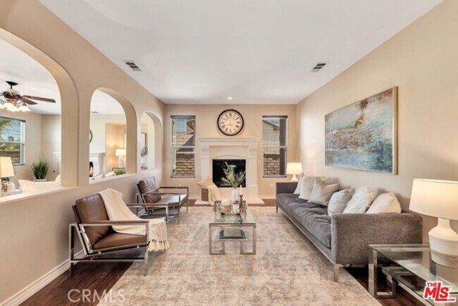 Foto del edificio - 861 Hemlock Ridge Ct